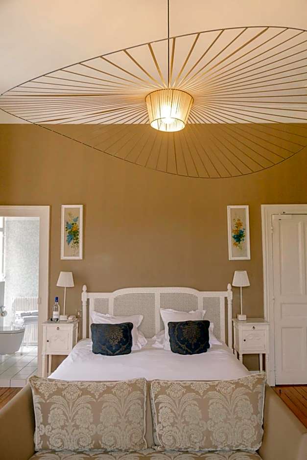 Chateau du Clair de Lune - Boutique Luxury Hotel