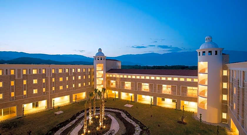 ANDRIAKE BEACH CLUB HOTEL