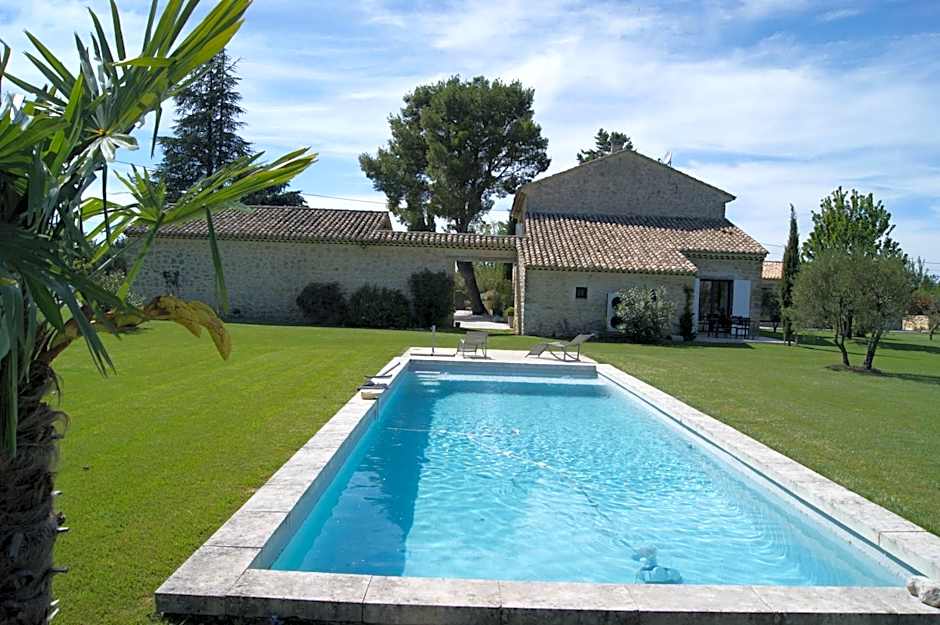 Mas En Pierres Dans Le Luberon – Robion, UT
