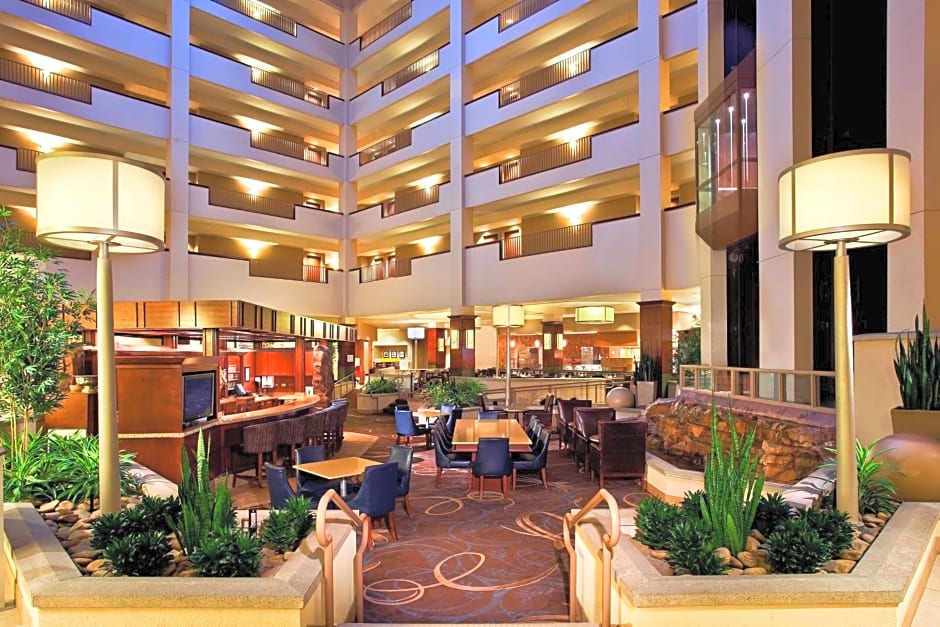 Sheraton Sioux Falls & Convention Center