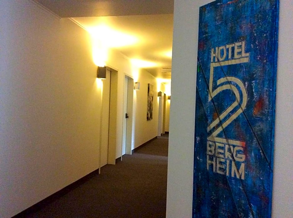 Hotel52 Bergheim