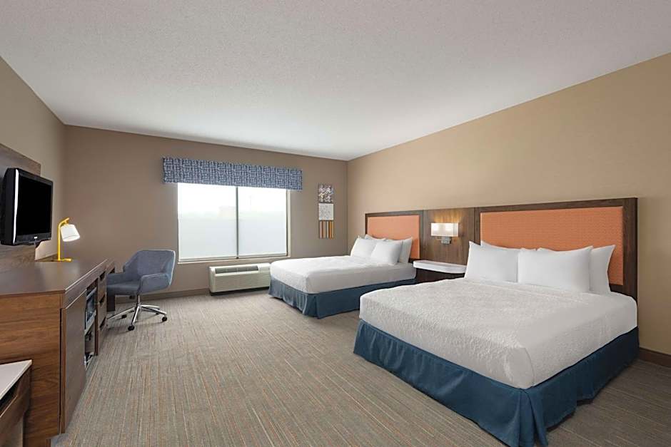 Hampton Inn By Hilton And Suites Harrisburg/North, Pa