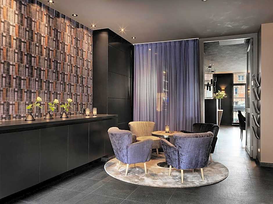 Hotel Harmony