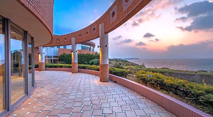 KAMENOI HOTEL GENKAINADA