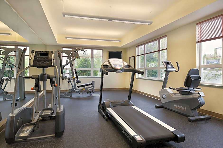 Ramada by Wyndham Nanaimo