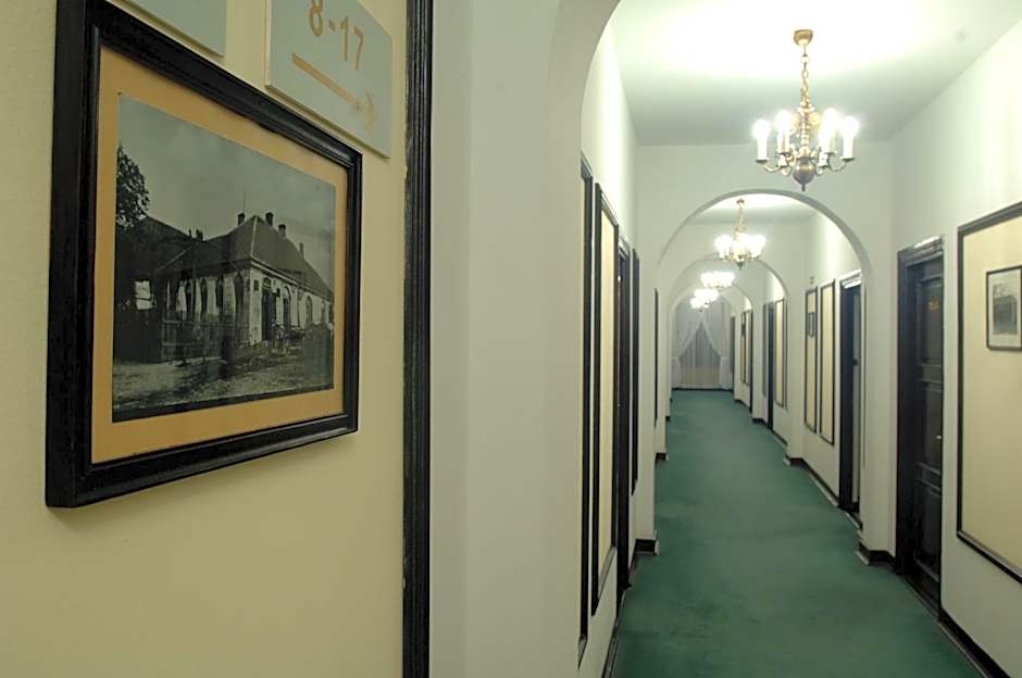 Hotel "Zajazd Napoleoński"