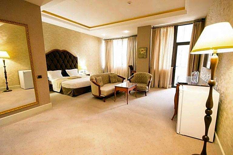 Sapphire Inn Hotel