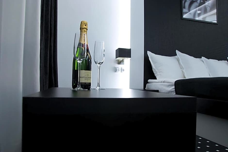 Hotel Fashion - Free Parking