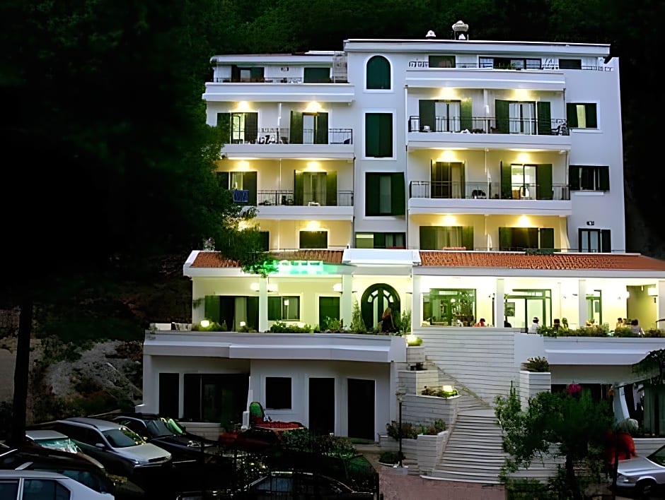Hotel Danica