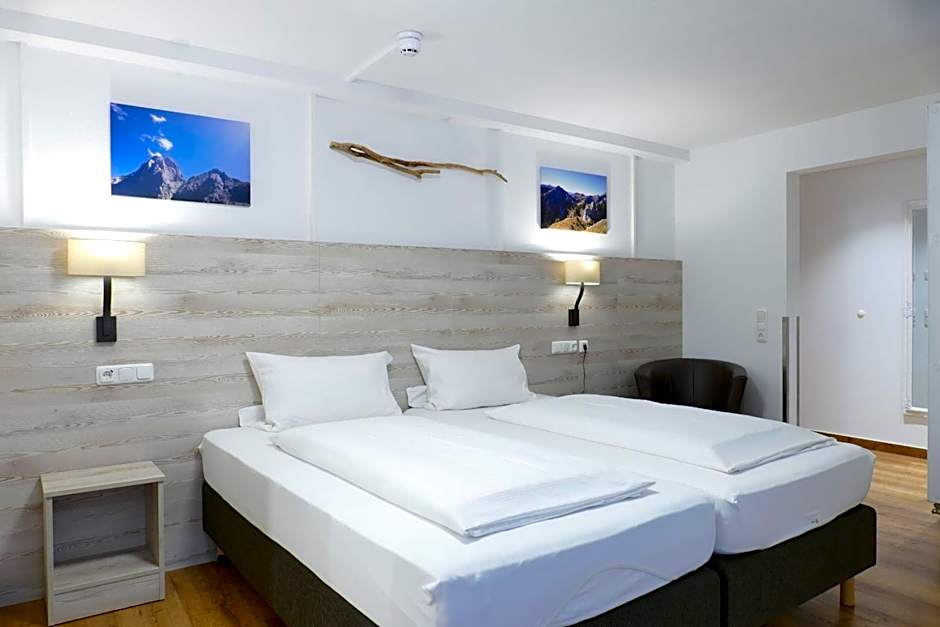 Altstadthotel "Zum Hechten"