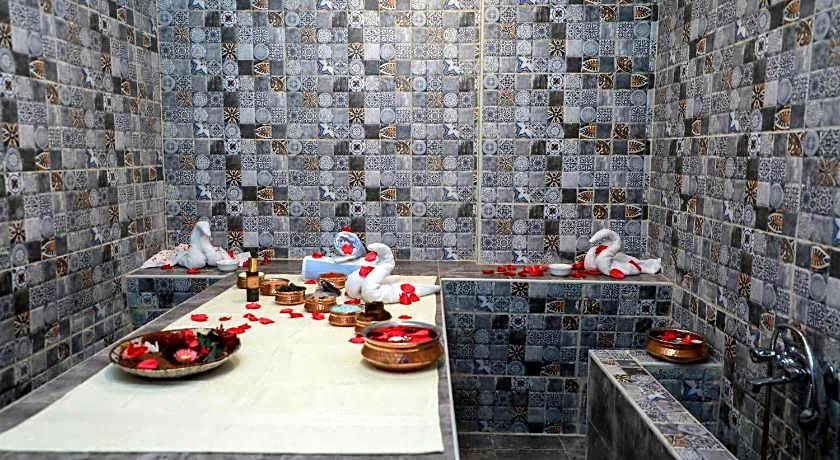 LOUMAGE S SUITES AND SPA