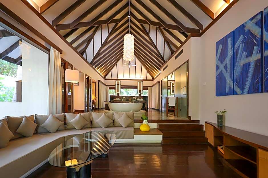 Photo 1 of 8 of Beach Villa