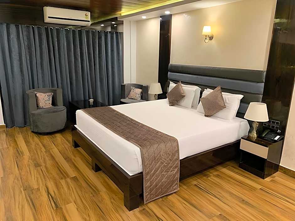 Pallavi International Hotel
