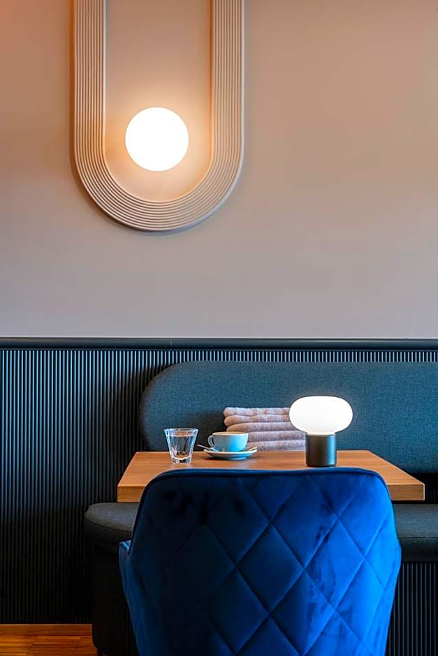 Waveboard Hotel & Boardinghouse