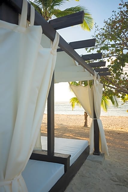 Emotions by Hodelpa - Juan Dolio