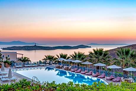 Sunrise Beach Suites