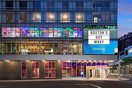 Moxy Boston Downtown