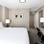 Holiday Inn Express Chicago - Magnificent Mile By IHG