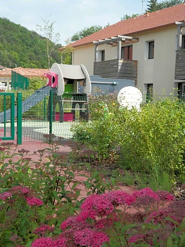 Vacancéole - Résidence Le Clos du Rocher