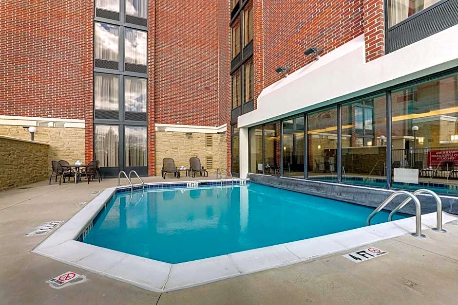 Drury Inn & Suites Columbus Northwest