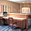 Holiday Inn Express and Suites Lockport By IHG