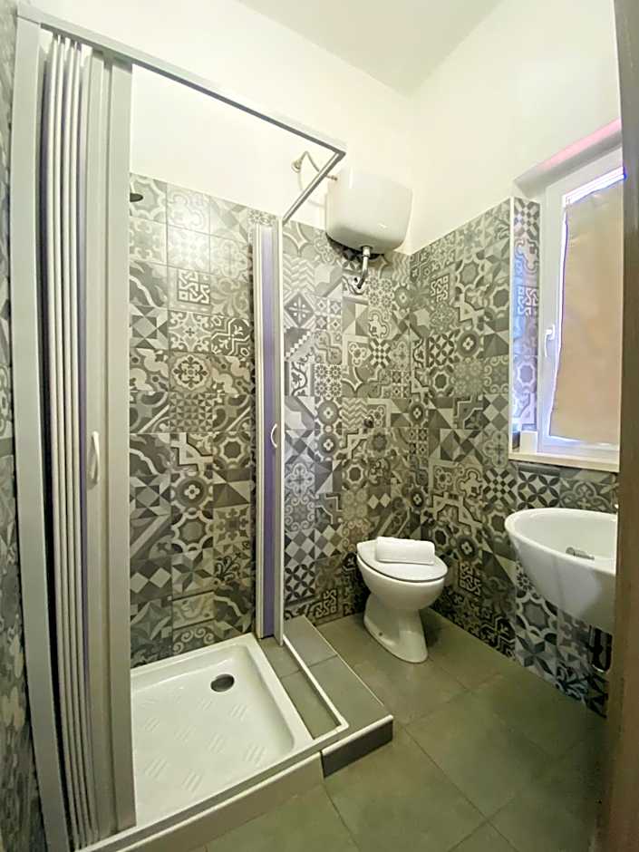 Green Gallery Hotel and Restaurant