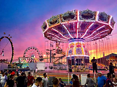 Crowne Plaza Dallas Market Ctr - Love Field By IHG