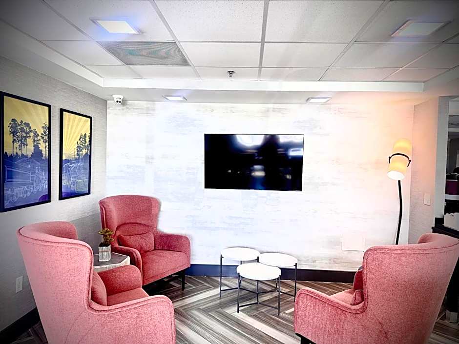 Hampton Inn By Hilton Waycross