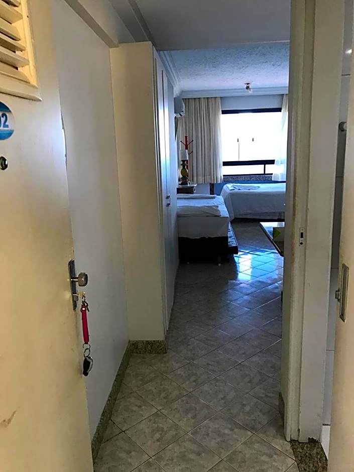 Flat Vista Mar Frente ou Lateral na Barra em Salvador