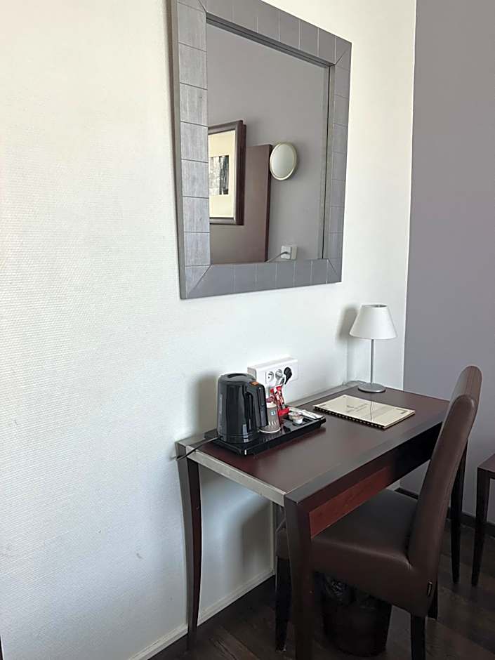 Hôtel Du Centre Annemasse