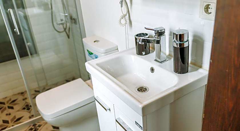 Nill's Stone House Otel