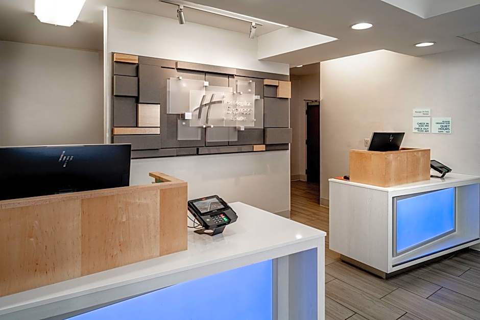 Holiday Inn Express and Suites Pikeville By IHG
