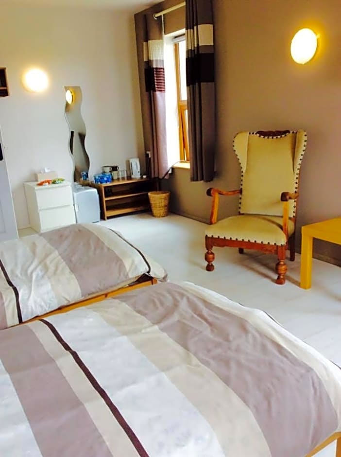 Holland House F94DP26