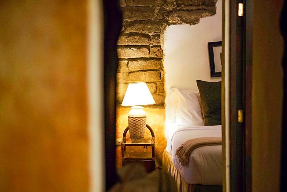 El Carmen Hotel