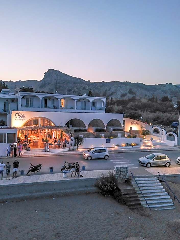 Delfini Beach Hotel & Suites