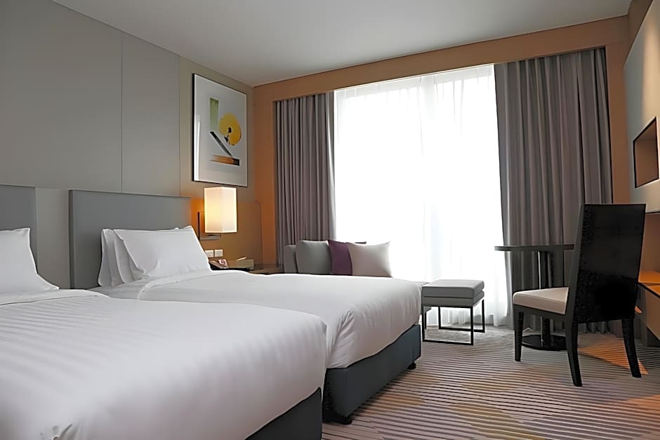 Miracle Grand Convention Hotel