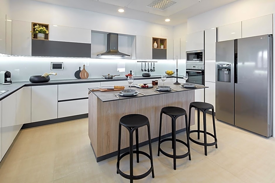 Almyriki Beach Villa