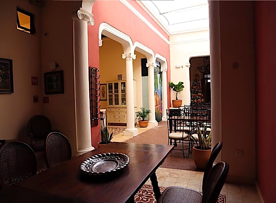 Hotel & Hostal Boutique Casa Garza