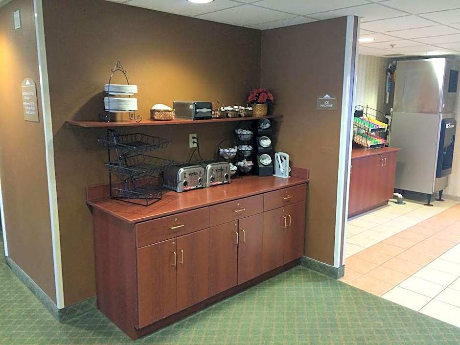 Microtel Inn & Suites By Wyndham Dover