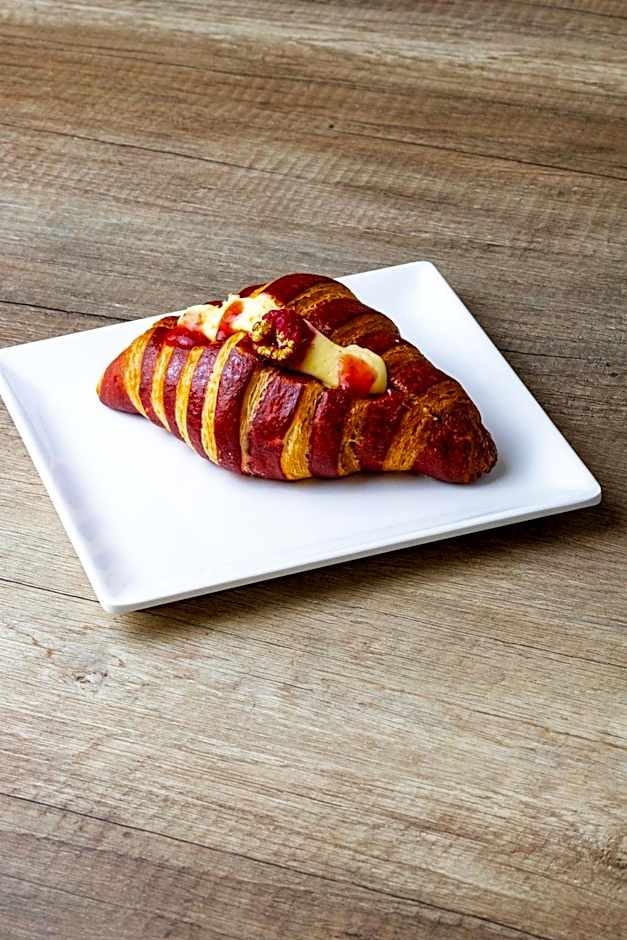 California Pastry Hotel