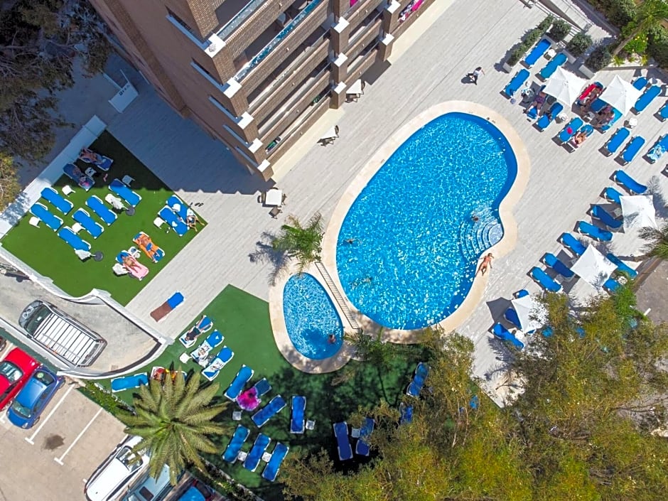 Aparthotel BCL Levante Beach