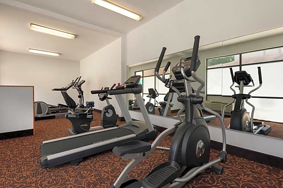 Days Inn by Wyndham Lexington