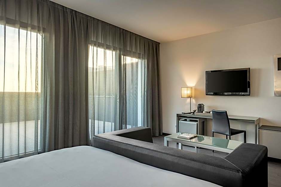 AC Hotel by Marriott Atocha