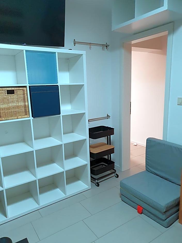 Fully equipped SIX BEDROOM HOUSE 15 kilometers from LAKE BLED - with a terrace, garden, playground, and parking