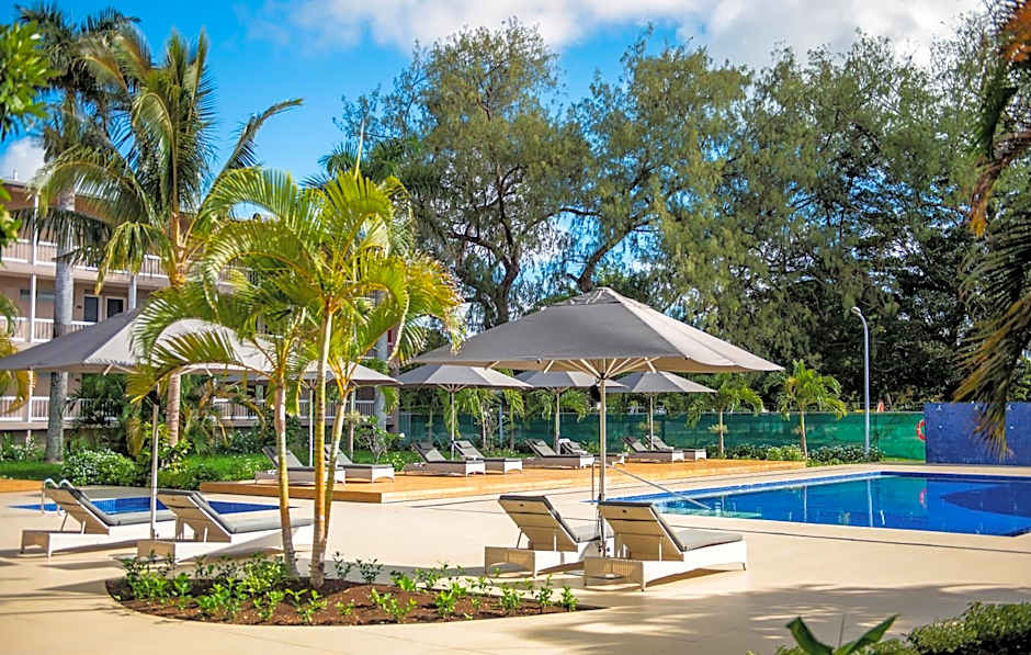 Tanoa International Dateline Hotel