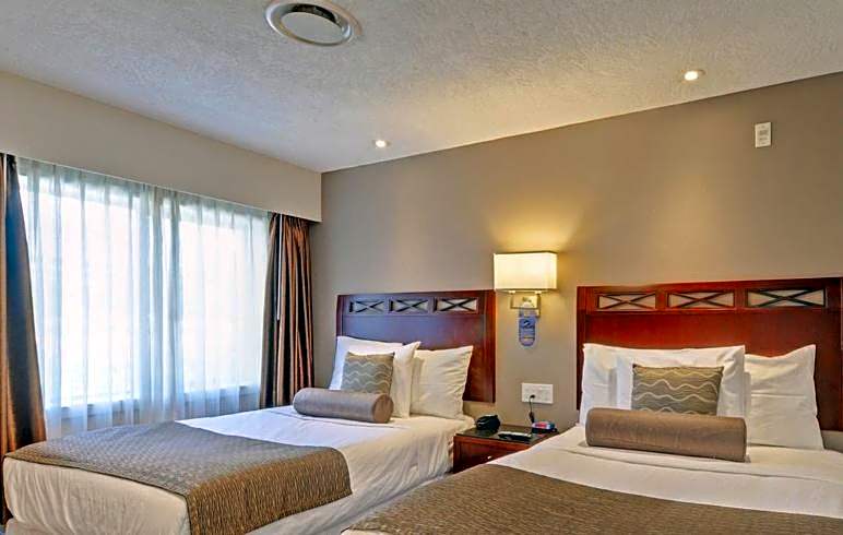 Red Lion Inn And Suites Victoria