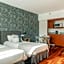 Argenta Tower Hotel & Suites