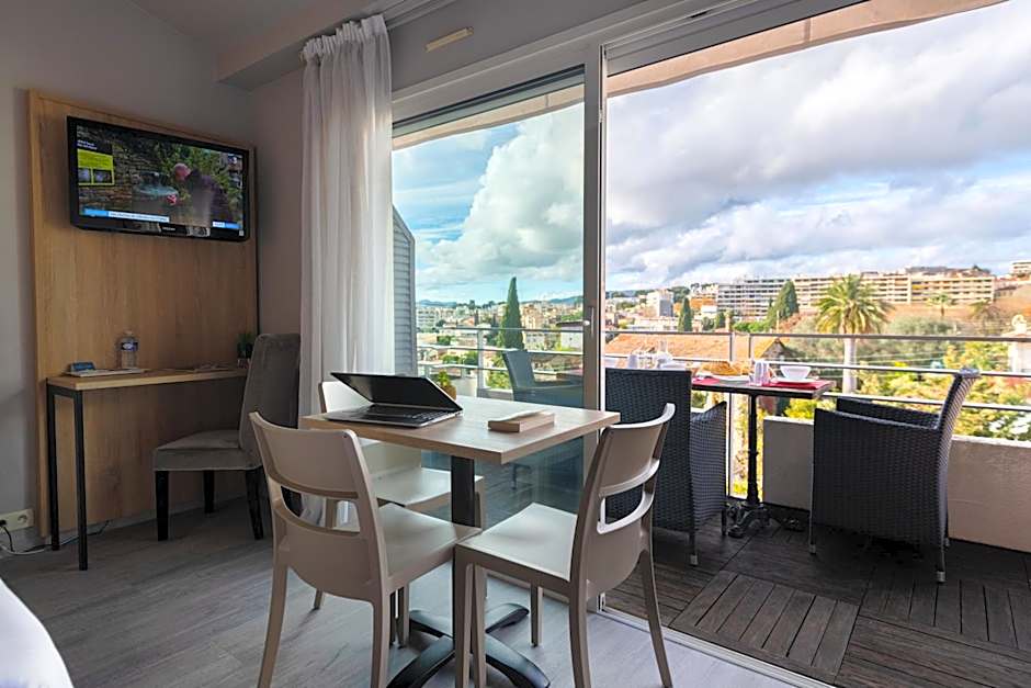 Zenitude Hôtel-Résidences Le Cannet