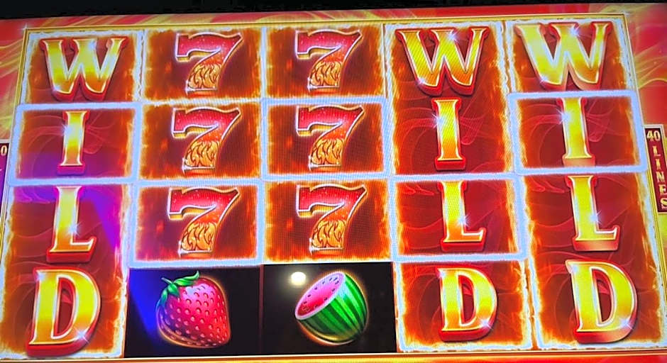 Complex MONACO HOTEL & CASINO