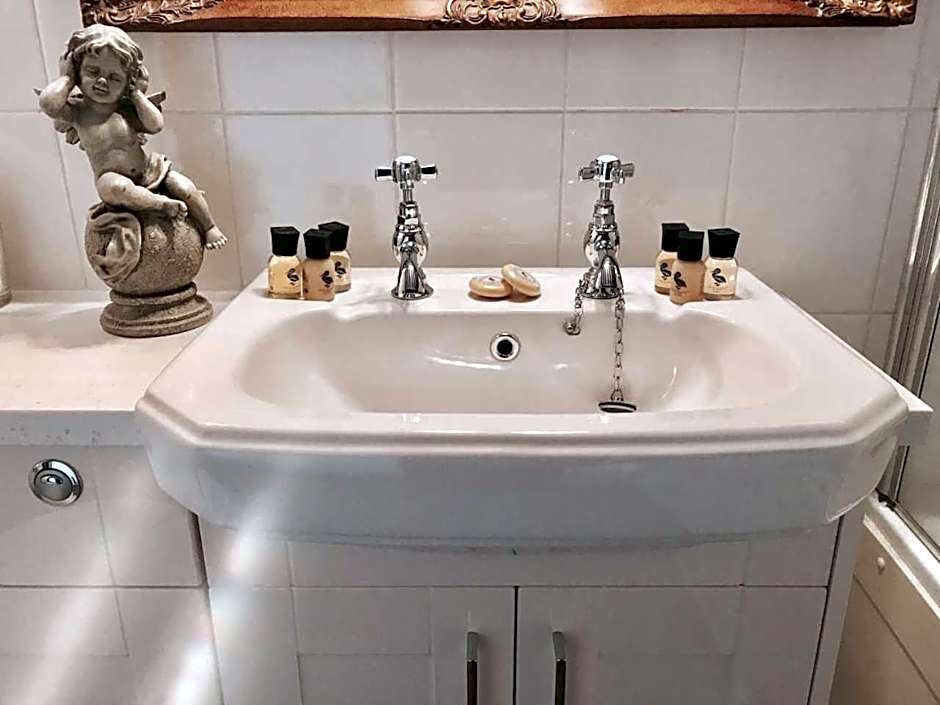 The Star And Eagle Hotel